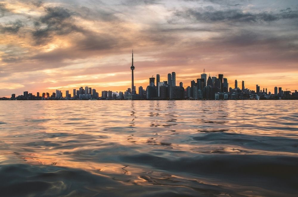 What to Expect when Moving from Brisbane to Toronto 